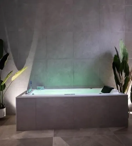 Le Secret D'ondine - Centre * 艾克斯莱班